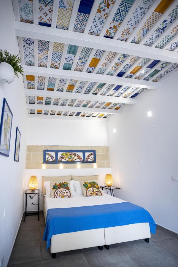 Acquaro Suite Jacuzzi ซานวิโต โลคาโป ภายนอก รูปภาพ